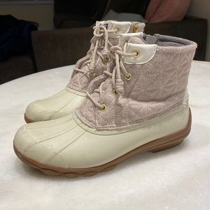 Speedy Duck Boots 8M